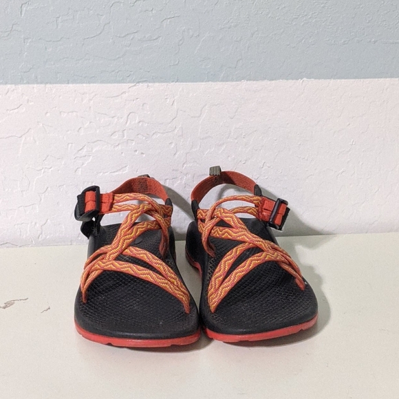 Chaco Shoes - Chacos women's orange size 6
